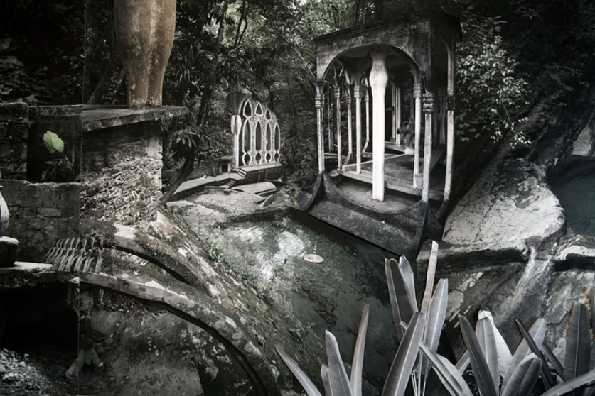 http://www.savvy37.mirunadragan.com/files/gimgs/th-6_Dragan04-XilitlaForever_detail1-web_v2.jpg